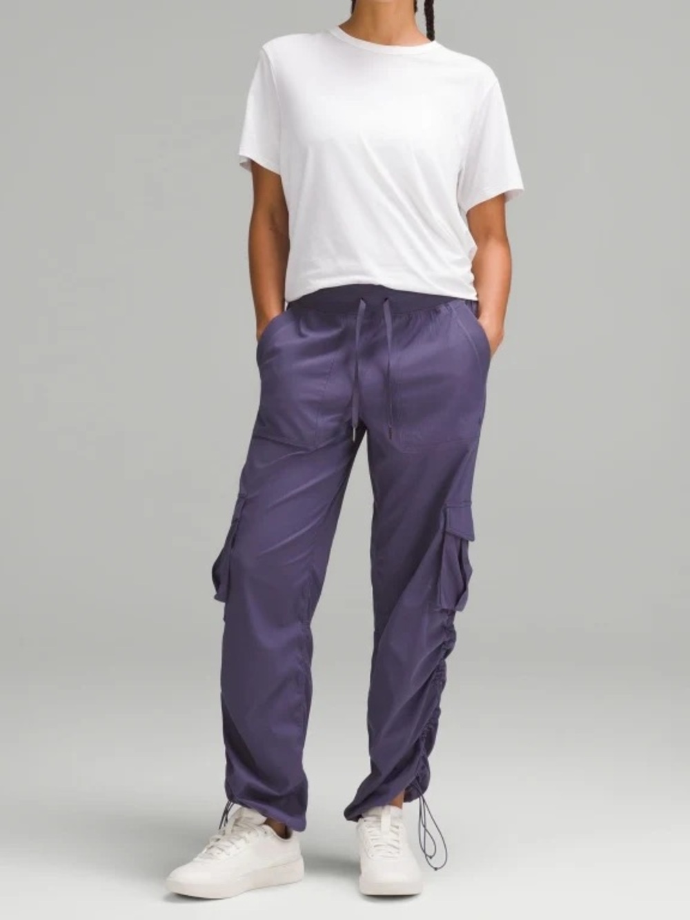 Dance Studio Relaxed-Fit Mid-Rise Cargo Pant